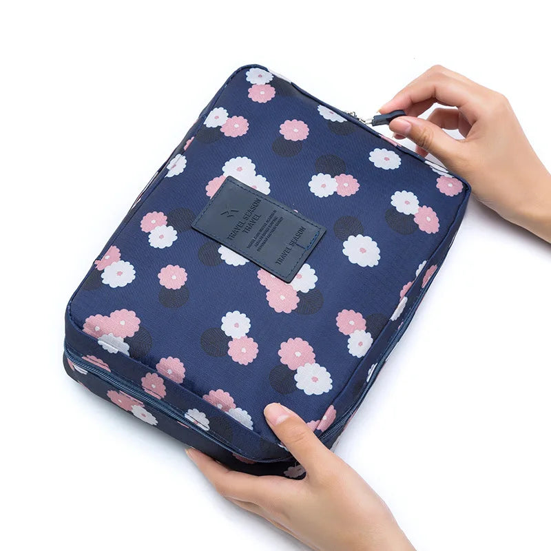 Trousse de toilette vanity femme – Format rigide, floral et léger