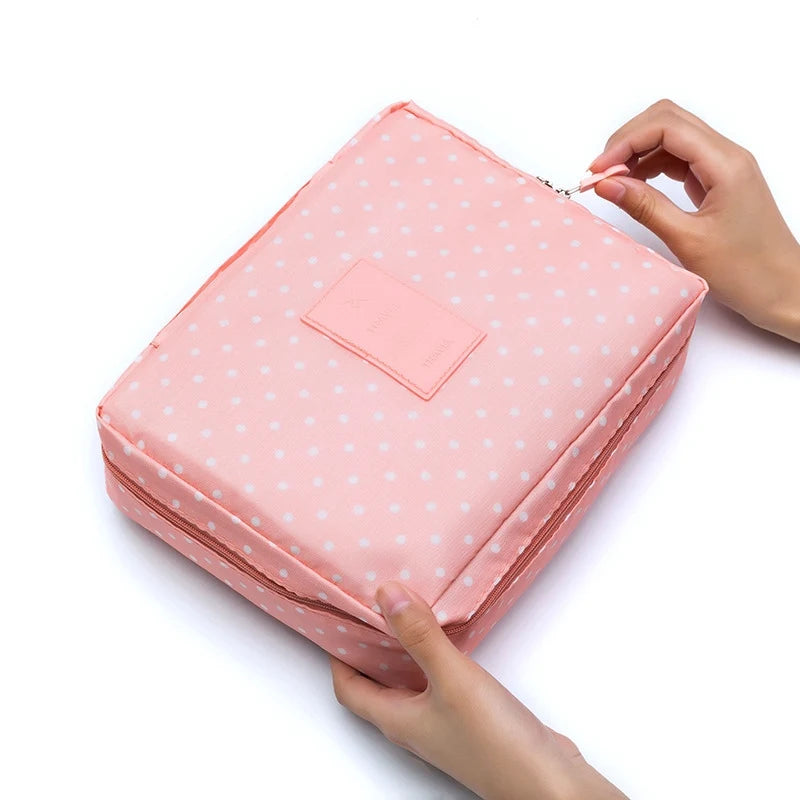 Trousse de toilette vanity femme – Format rigide, floral et léger