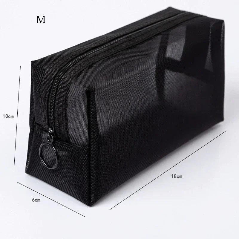 Trousse de toilette femme maille transparente