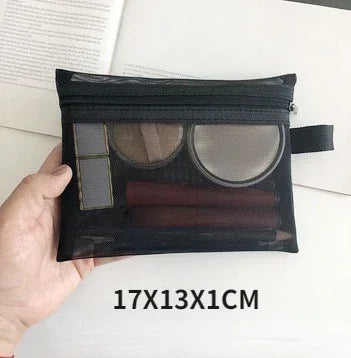 Trousse de toilette femme maille transparente
