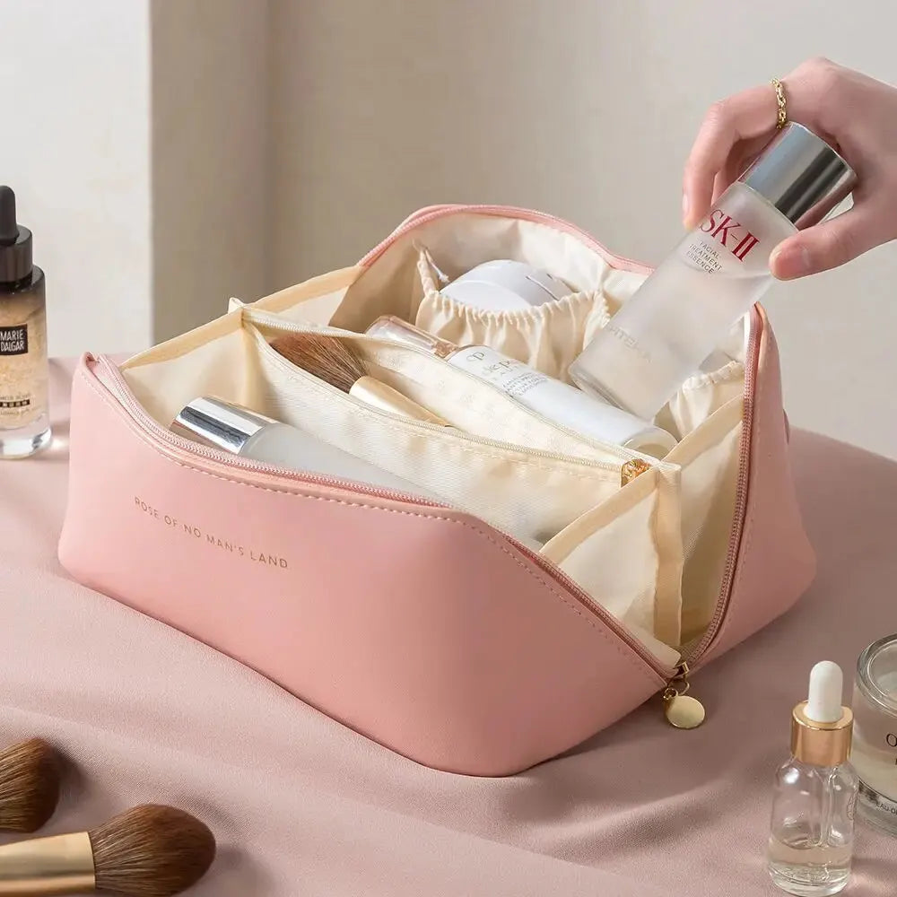 Trousse de toilette femme voyage