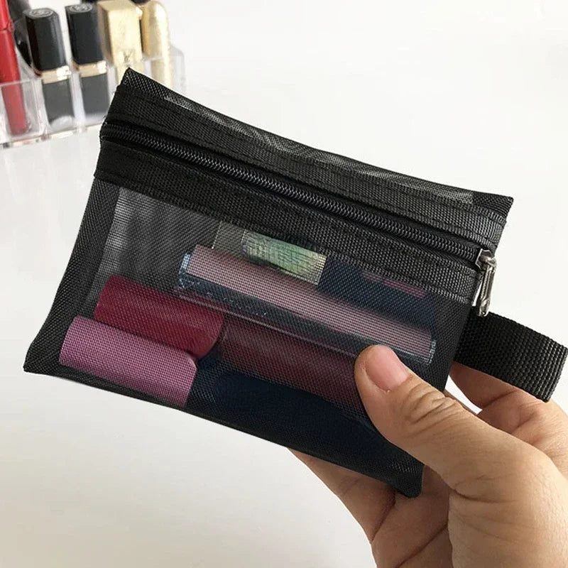 Trousse de toilette femme maille transparente