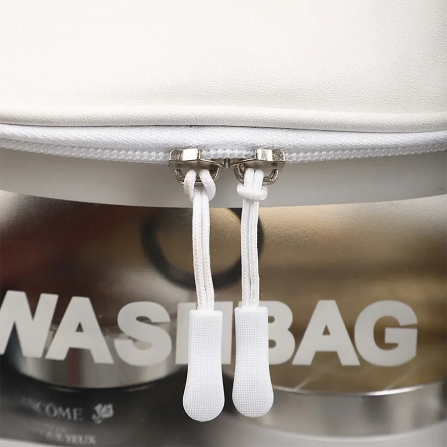 Trousse de toilette imperméable – Pratique et résistante