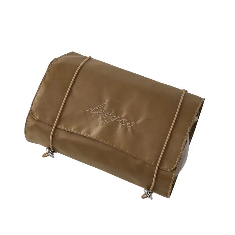 Grosse trousse de toilette pliante en mesh zippée