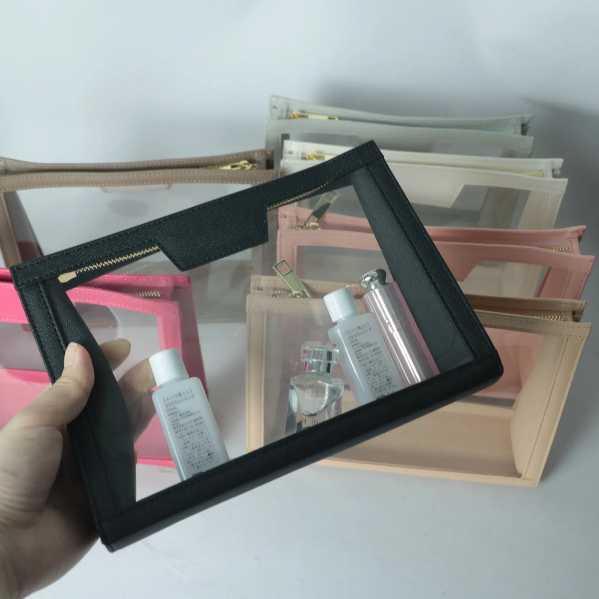 Trousse de toilette transparente personnalisable – Pochette élégante en PVC et similicuir