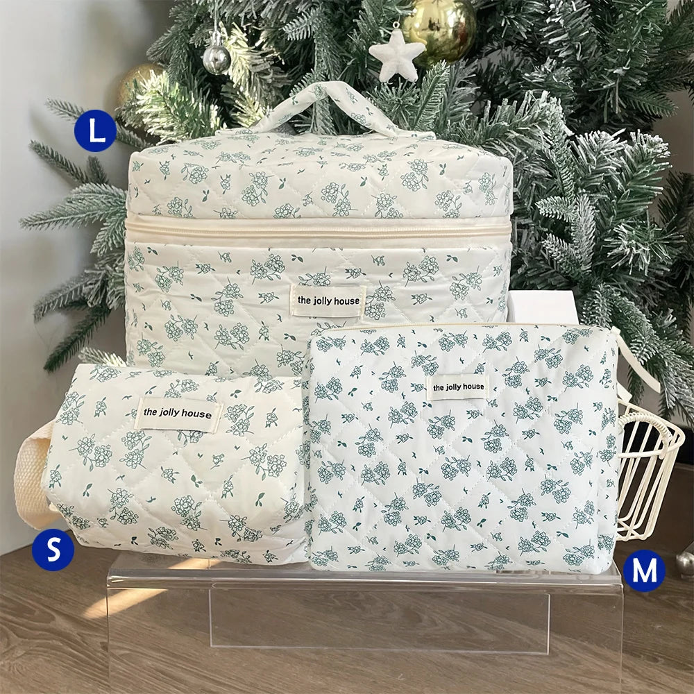 Trousse de toilette femme compacte matelassée