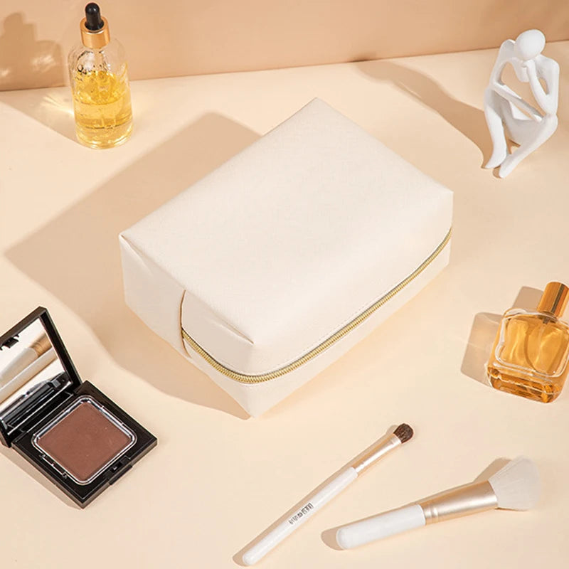 Trousse de toilette imperméable élégante et pratique