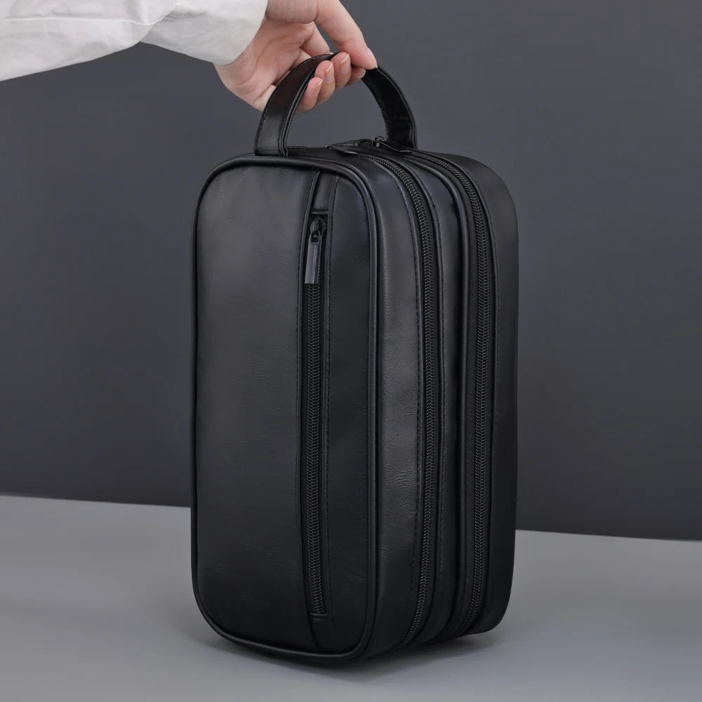 Trousse de toilette homme cuir suspendue – Élégante et étanche