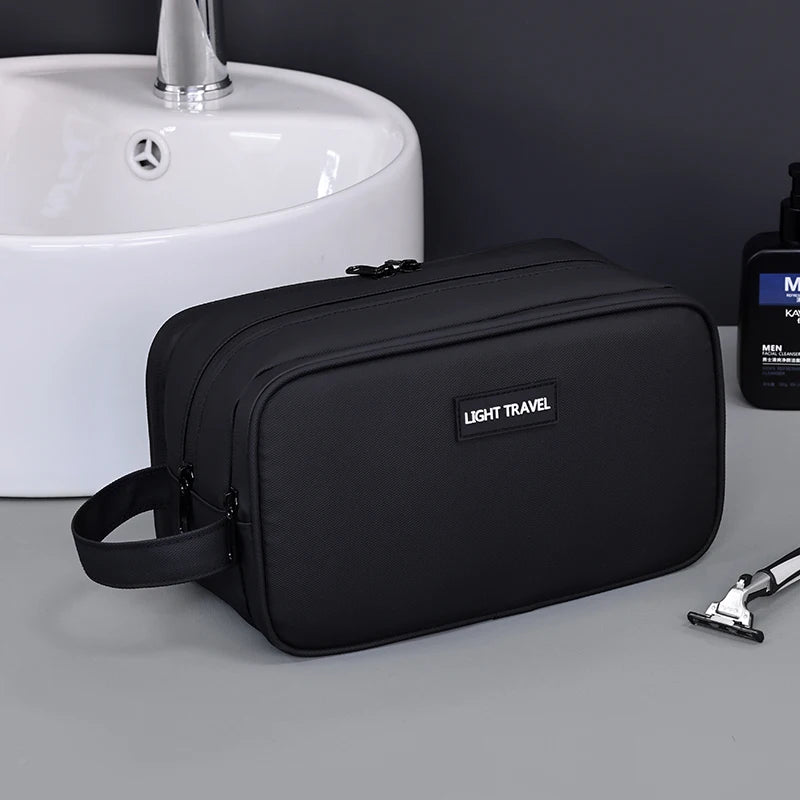 Trousse de toilette robuste pour le voyage, conçue pour durer et affronter tous les trajets