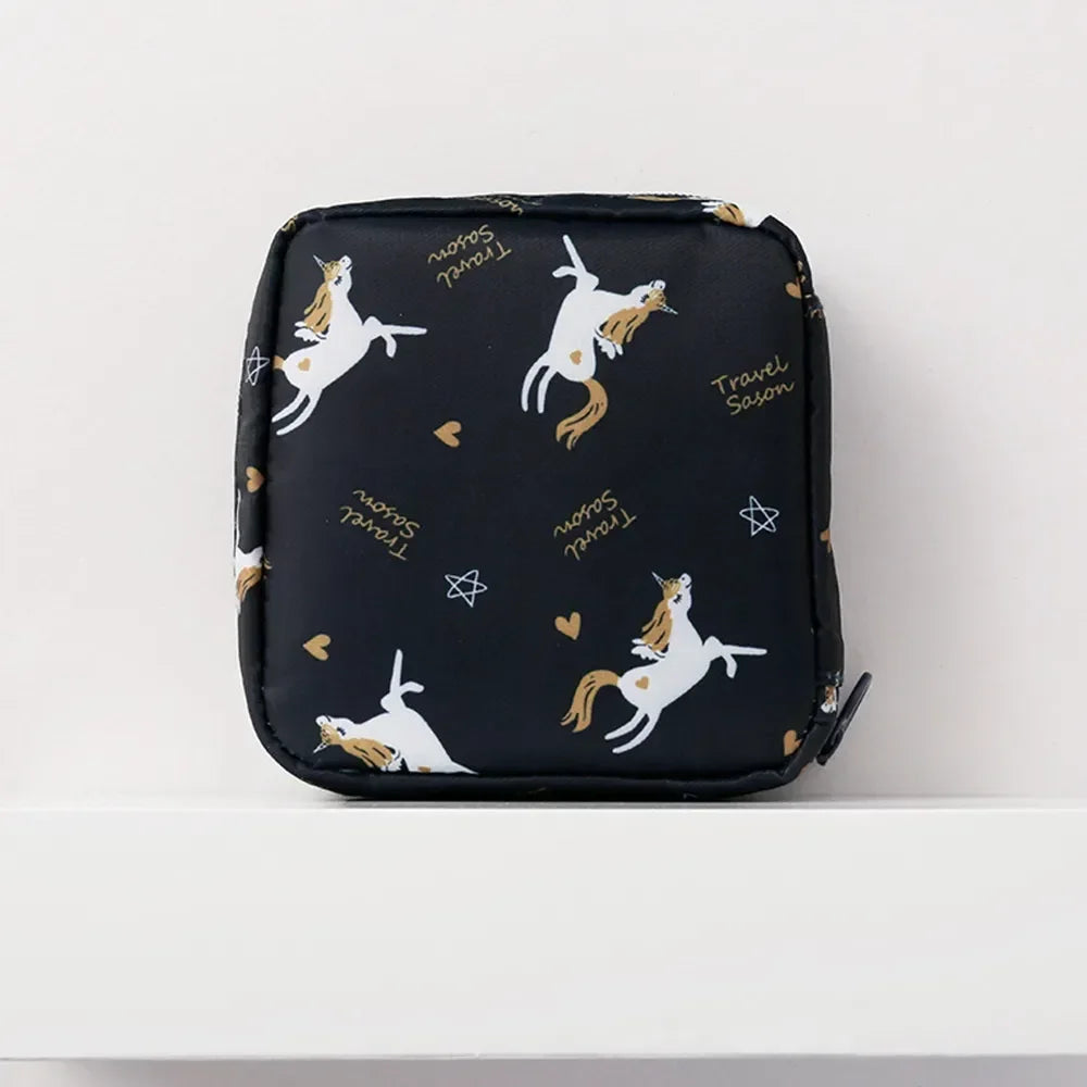 Trousse de toilette bébé imperméable – Mini pochette hygiénique multifonction pour enfant