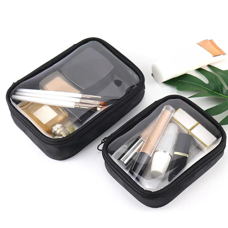 Lot de deux trousses de toilette imperméables transparentes – parfaites pour organiser le maquillage et les soins en voyage