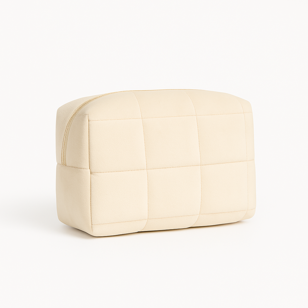  Trousse de toilette coton au format compact – design doux, épuré et matelassé pour un rangement simple et élégant