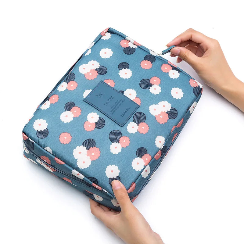 Trousse de toilette vanity femme – Format rigide, floral et léger
