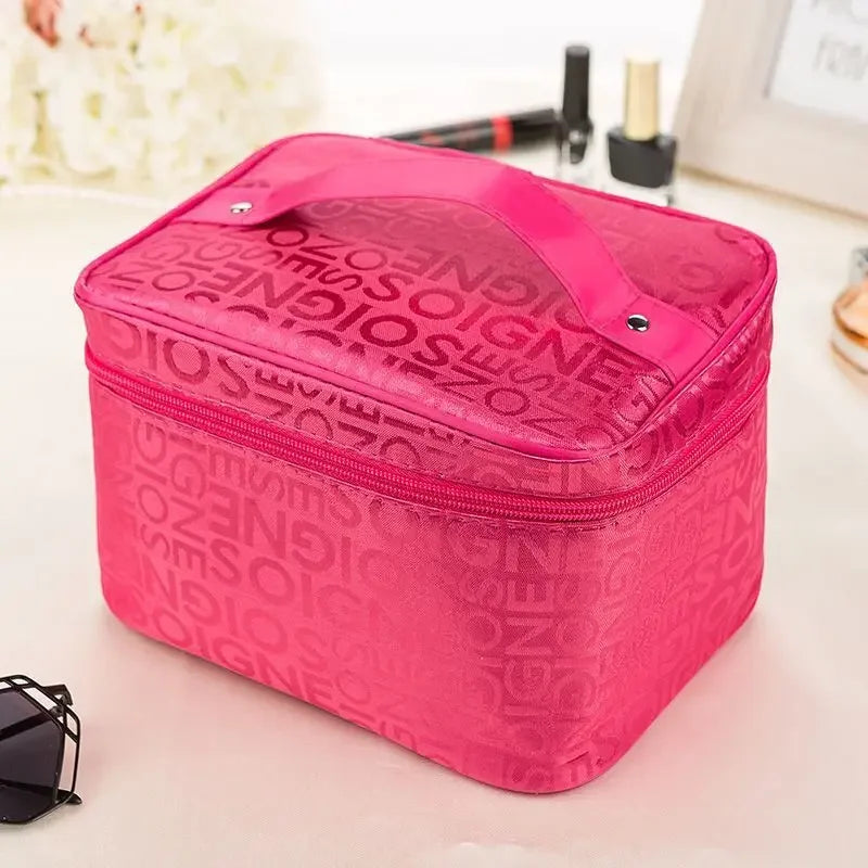 Trousse de toilette femme – Vanity en nylon léger et stylé, format carré