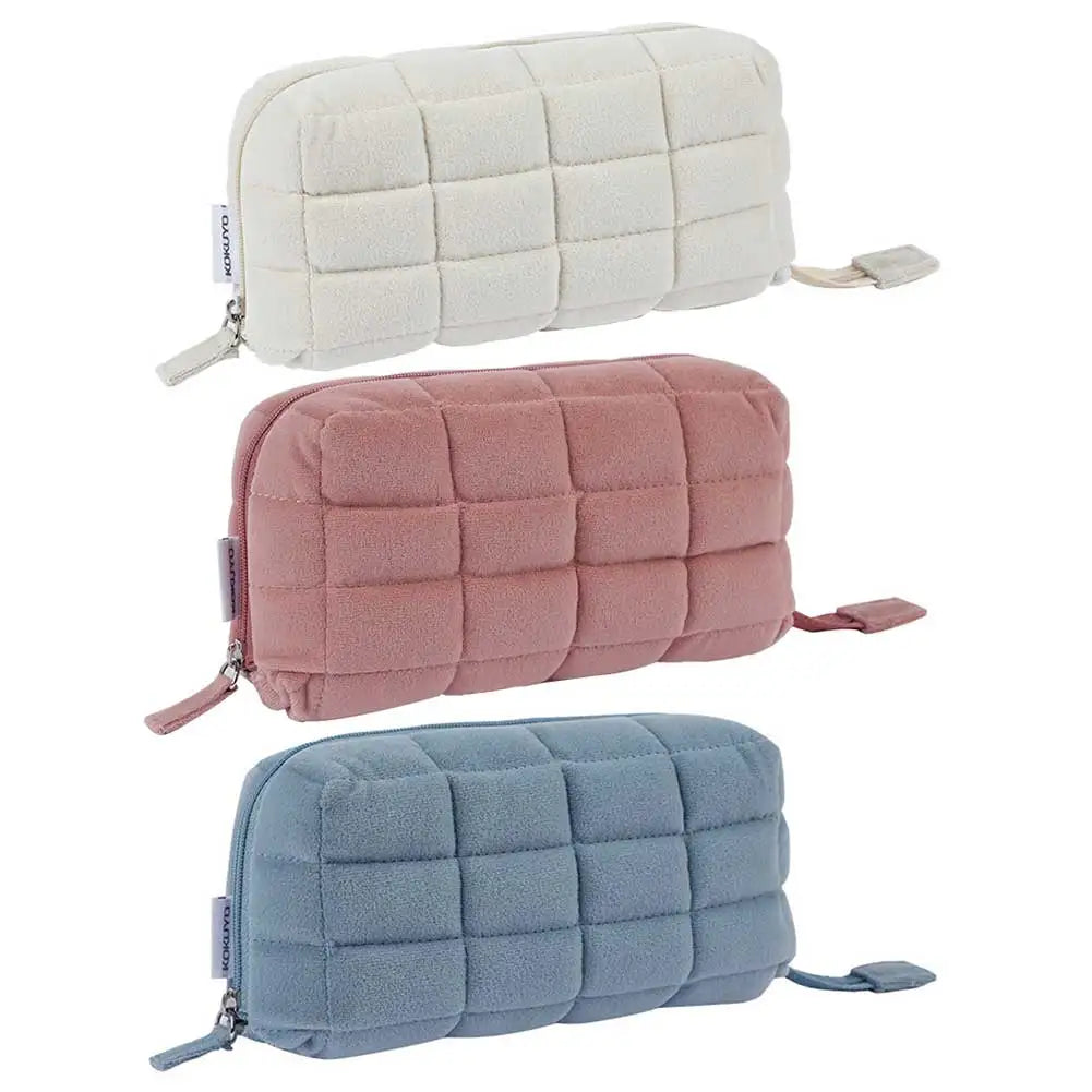 Trousse de toilette coton compacte – Look peluche chic