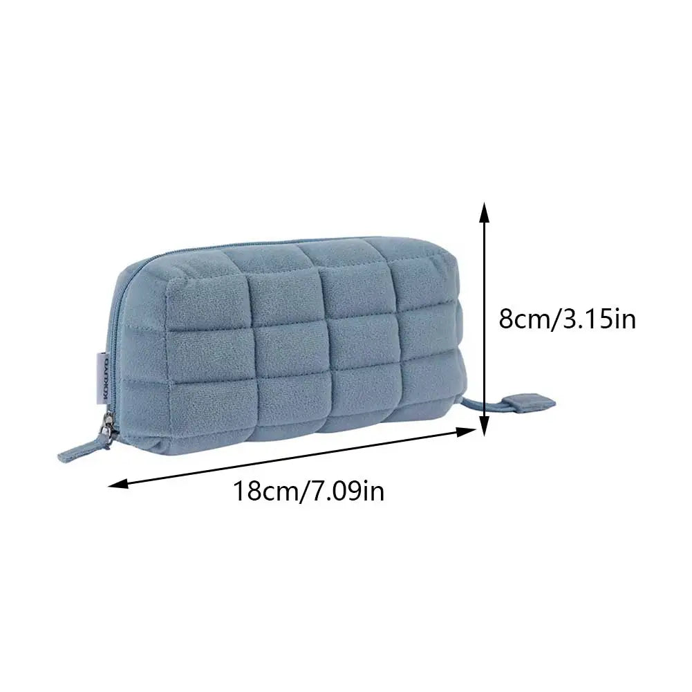Trousse de toilette coton compacte – Look peluche chic