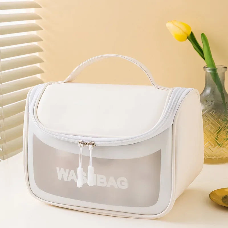 Trousse de toilette imperméable – Pratique et résistante