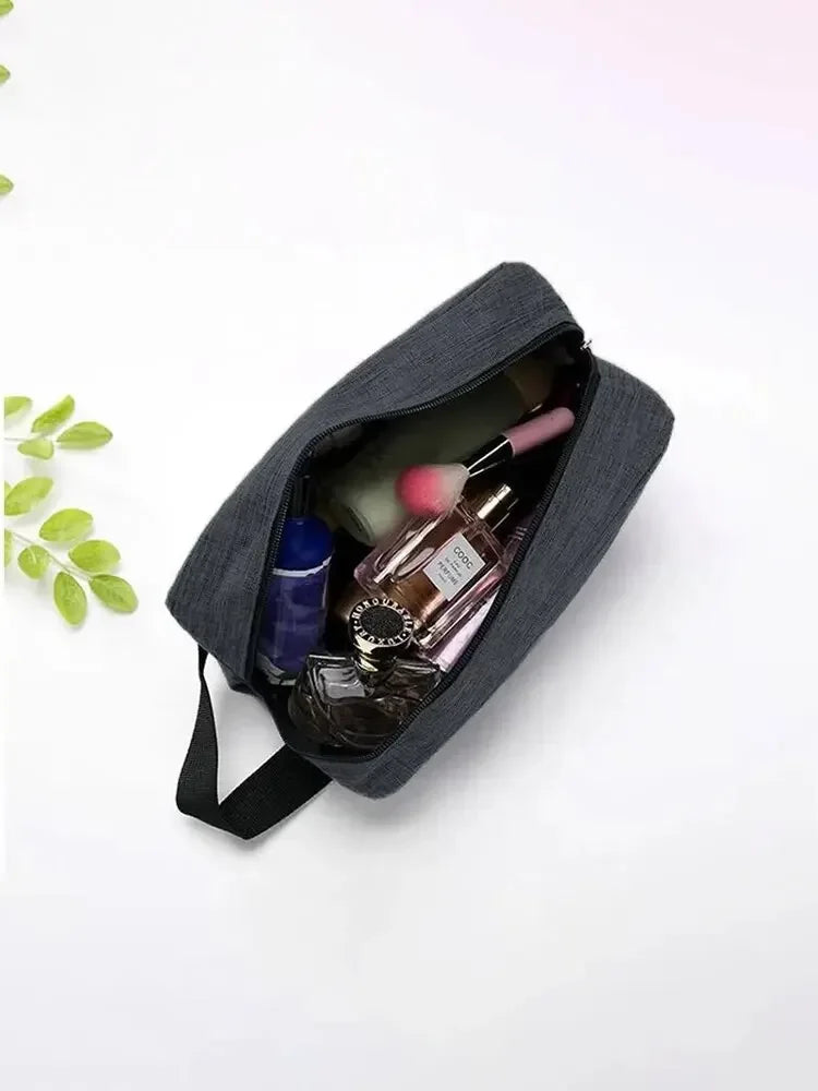 Trousse de toilette homme de voyage étanche et pratique
