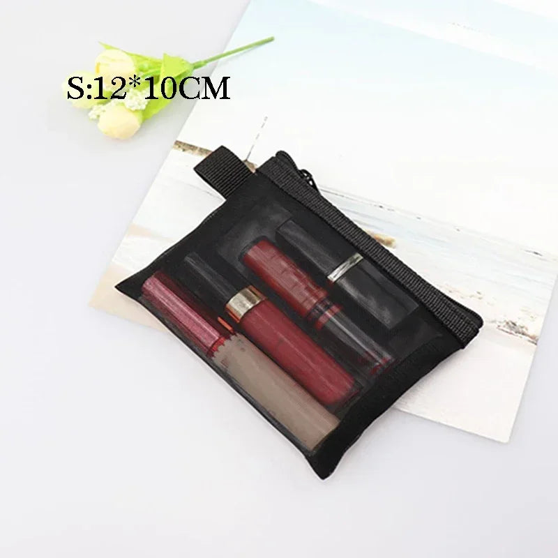 Trousse de toilette femme maille transparente