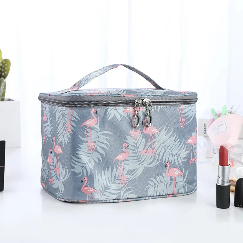  Trousse de toilette femme vanity waterproof à motif tropical – légère et pratique pour les escapades et séjours à l’hôtel