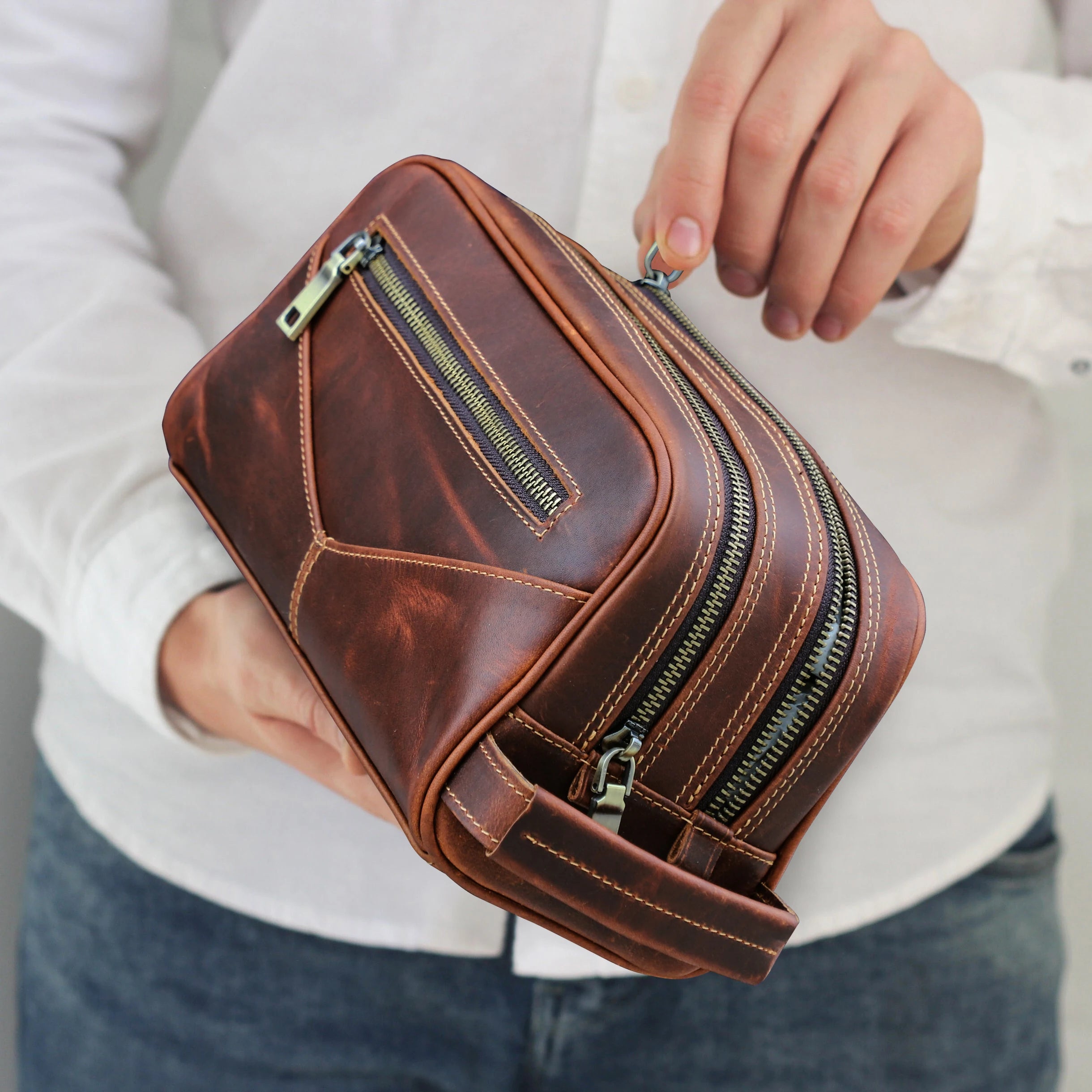 Trousse de toilette homme en cuir vintage