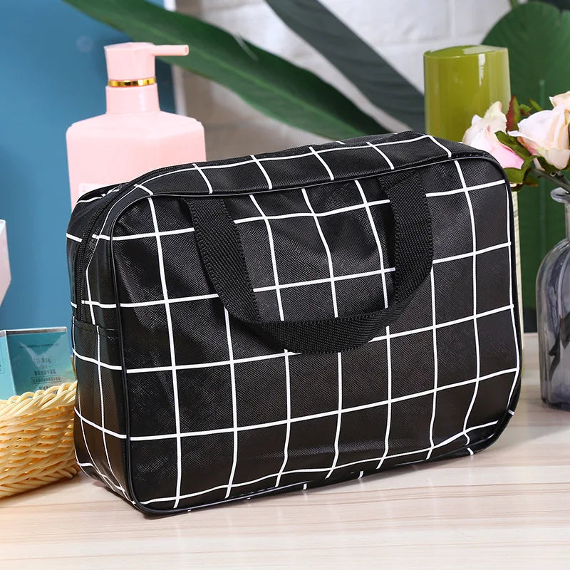 Trousse vanity design quadrillé, élégante et tendance pour les femmes modernes