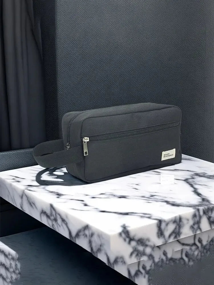 Trousse de toilette homme de voyage étanche et pratique